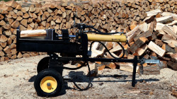 Holzspalter Anhänger