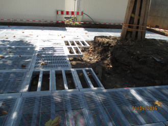 Fundament śrubowy do mocowania ogrodzenia terenu