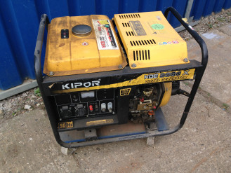 Stromerzeuger 3,2 KVA DIESEL