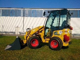 Mini ładowarka kołowa Knikmops KM130