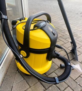 Waschsauger Kärcher SE 4001 Sprühextraktionsgeräte 