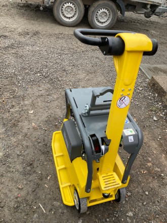 Zagęszczarka 150 kg Wacker Neuson DPU 2450