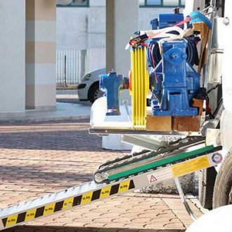 Wspinaczka po schodach, do: 400 kg I zawsze z 1 operatorem zapewnionym przez nas