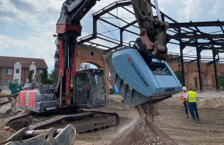 Brecherlöffel Rockcrusher 13 R für 30+ Tonnen Bagger