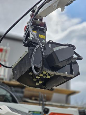 Selbstnivellierender Schlegelmäher BOCAT SL FM 60