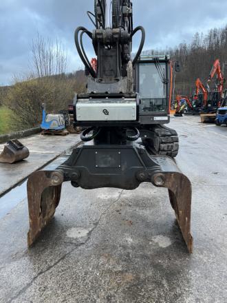 Volvo ECR145EL Kettenbagger 17 to. Oilquick OQ 70/55 und Verstellausleger