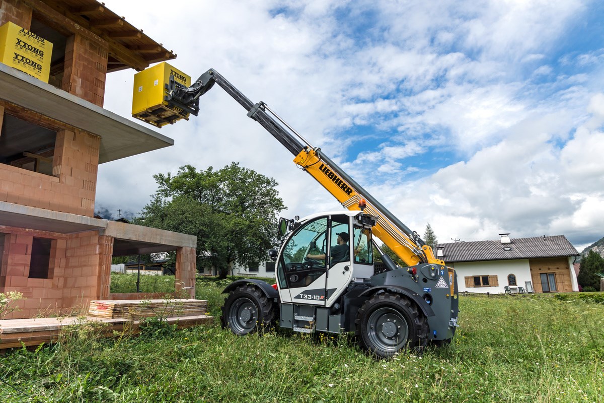 Teleskopstapler Liebherr T 33-10s mieten