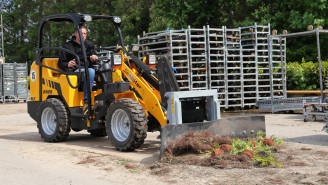 Minilader Schäffer 2428 SLT mit Fahrerschutzdach Lemgo