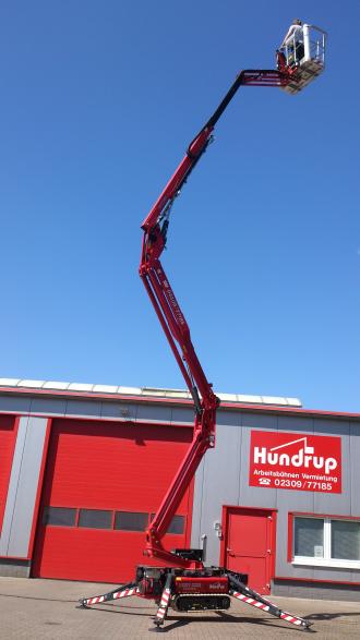 Arbeitsbühne auf Gummikette Lightlift 17.75:  17 m Arbeitshöhe | 7,50 m Reichweite | Elektro/Benzin