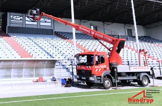 LKW-Arbeitsbühne T 300:  7,49 t | 30 m Arbeitshöhe | 21 m Reichweite Bochum