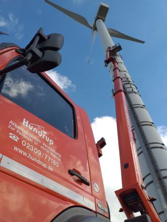 Montowana na ciężarówce platforma robocza T 580 z napędem na wszystkie koła, 26 t, 58 m wysokości roboczej