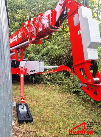 Gummikettenbühne Leo30T+: 30 m Arbeitshöhe | 16 m Reichweite | Elektro/Diesel