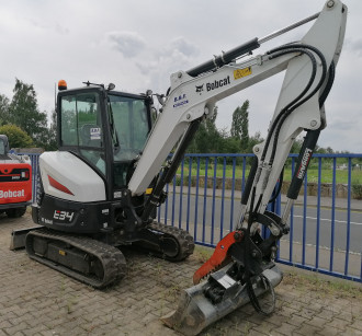 Bobcat E34 R-Series Kompaktbagger 