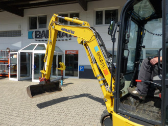 Koparka gąsienicowa Komatsu PC35 o masie do 3,5 tony do wynajęcia, również na wynajem długoterminowy
