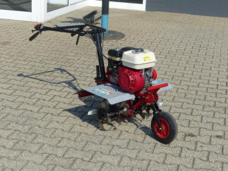 Camon C2000 Gartenhacke günstig mieten, auch in Kombination mit einer Gartenfräse 