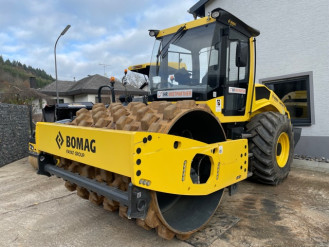 Walzenzug ca. 13,8t - Bomag BW 213 PDH Trier