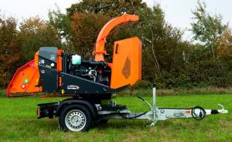 Holzhacker / Häcksler A540 EDR – bis 20 cm – 25 PS Diesel – 270° drehbar