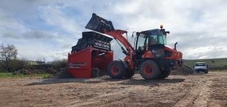 SBS 1520 F2 zur Miete – Perfekt für Mutterboden, Erde & Aushub