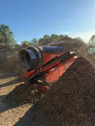 Trommelsiebanlage  easySCREEN 7000 F3 für Mutterboden