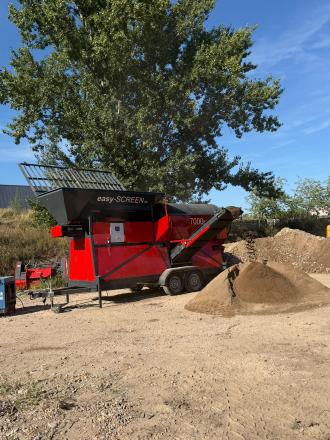 Trommelsiebanlage  easySCREEN 7000 F3 für Mutterboden