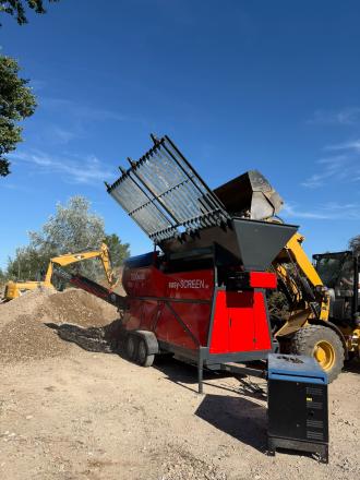Trommelsiebanlage  easySCREEN 7000 F3 für Mutterboden