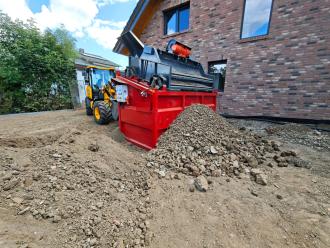 SBS 1520 F2 zur Miete – Siebanlage für Erde, Schutt, Holz & Recycling