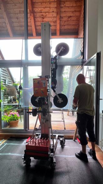 Materiallift mieten, Montagelift mieten, Lastenlift mieten, Glaslift mieten