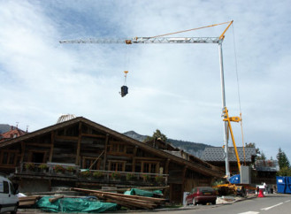 Szybki żuraw montażowy POTAIN IGO M 18 