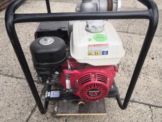 Motorpumpe 1350 L/min B-storz Tsurumi BENZIN
