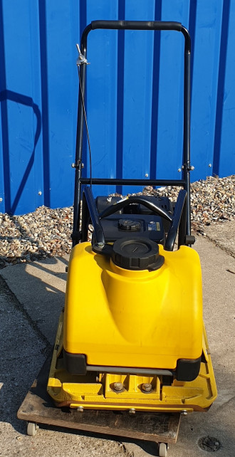 Rüttelplatte 100 kg 45 cm Vorlauf Benzin