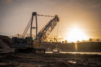 Seilbagger Liebherr HS 8130 - 130t 