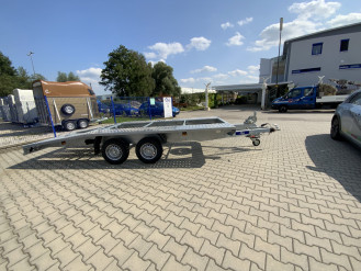 Autotransport Anhänger 2700 kg