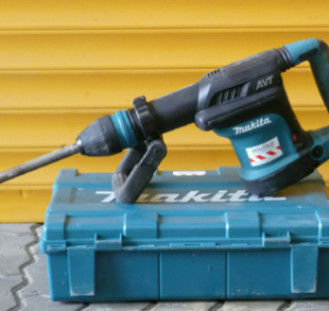 Stemmhammer elektrisch 5,6 kg Makita HM 0871 C, 230 V Oranienburg