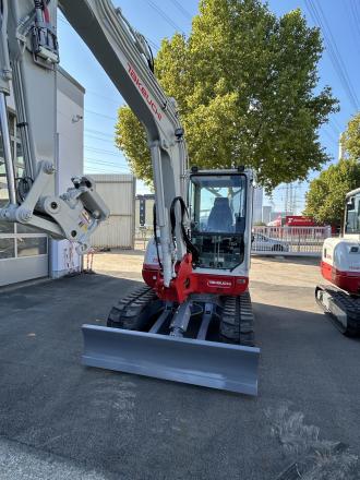 Takeuchi Kompaktbagger TB250-2 Bensheim