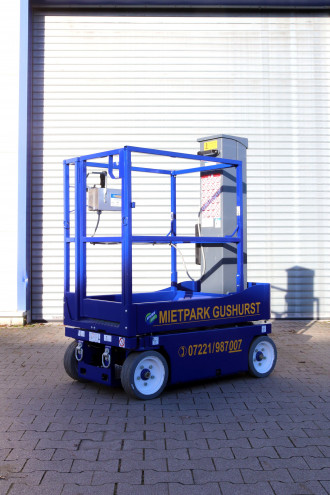 Vertikalmastbühne SJ 12 Karlsruhe