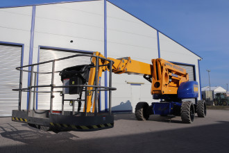 Hybrid-Gelenkbühne HR 28 4x4 (Allrad)