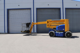 Gelenkbühne Hybrid HR 15 N 2x4 Karlsruhe