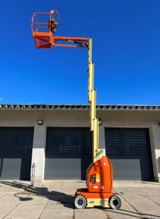 Hebebühne JLG Tocan 10E-L