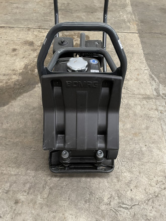Rüttelplatte 65 kg Bomag BP 10-35