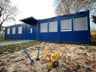 Sanitärcontainer Containex mit Sanitärmodul 6 Meter
