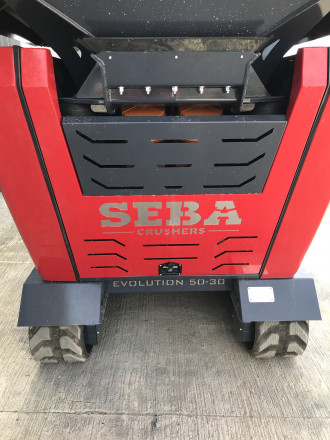 Raupenmobiler Backenbrecher