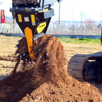 MB Crusher MB-R900