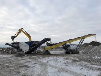 Brecheranlage mit Bedienpersonal Kleemann MC 110 