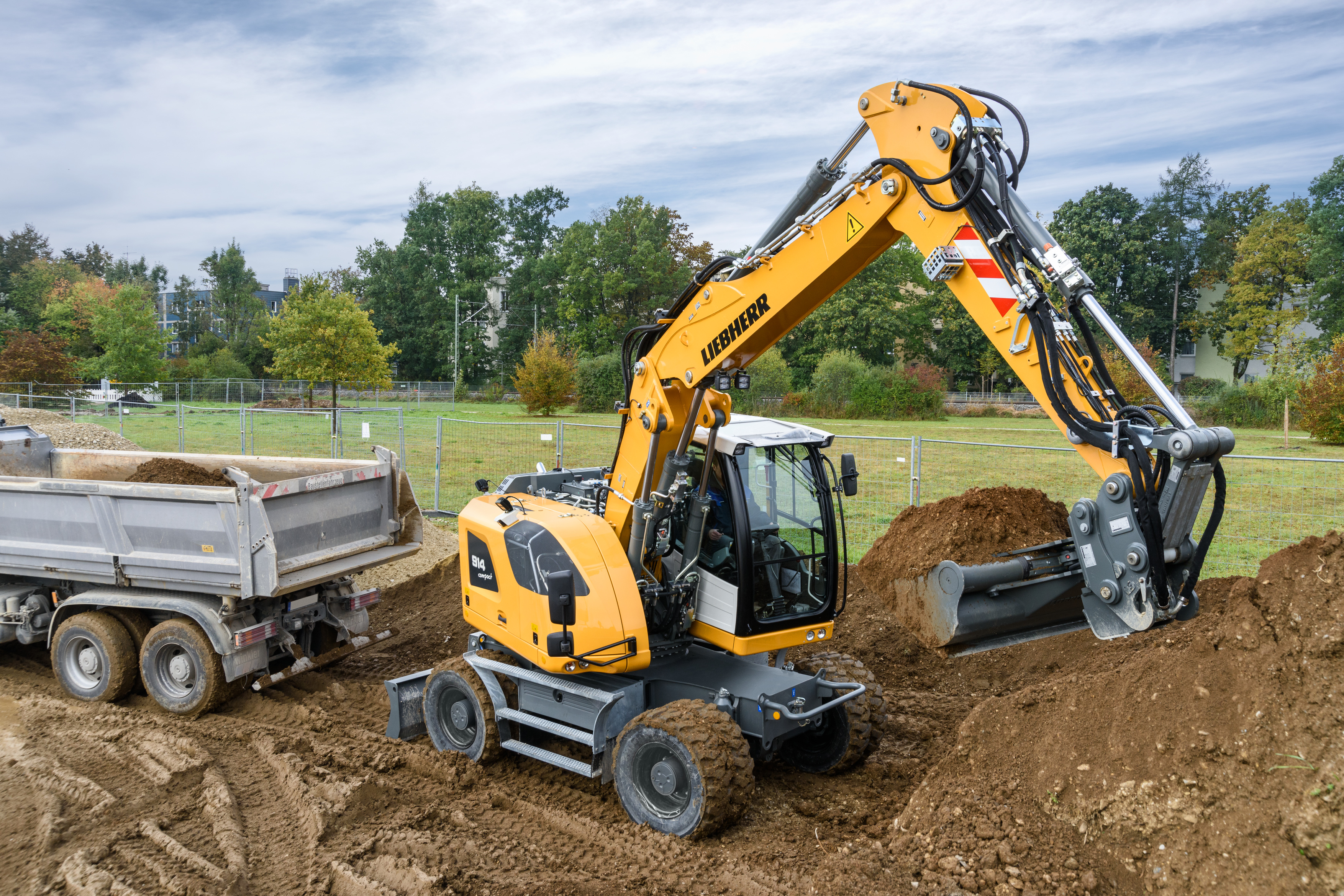 Liebherr A914 Mobilbagger mieten