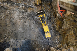 Młot hydrauliczny Epiroc MB 750 CL 