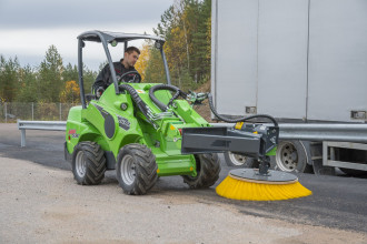 Miniradlader Avant 530 Regensburg