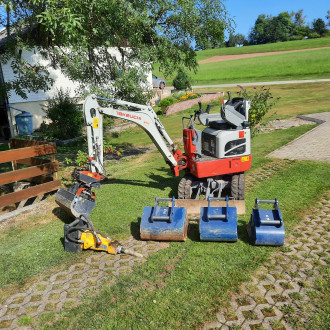 Takeuchi Minibagger TB 210 R Basel