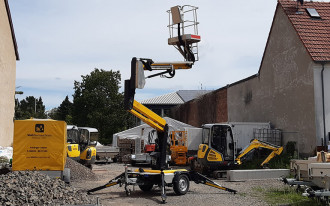 Anhänger Arbeitsbühne 12m Pirmasens