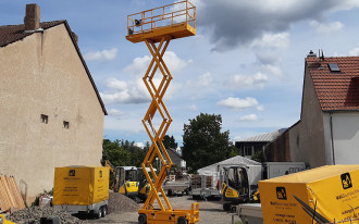 Scherenarbeitsbühne Pirmasens mieten Haulotte Compact 10N