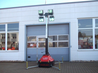 Lichtmast 10 Meter Lichtgiraffe Leverkusen